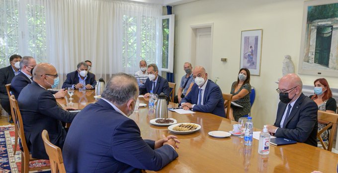 Συνάντηση ΥΠΕΞ Ν.Δένδια με τα μέλη της Ένωσης Ελληνικών Επιχειρήσεων